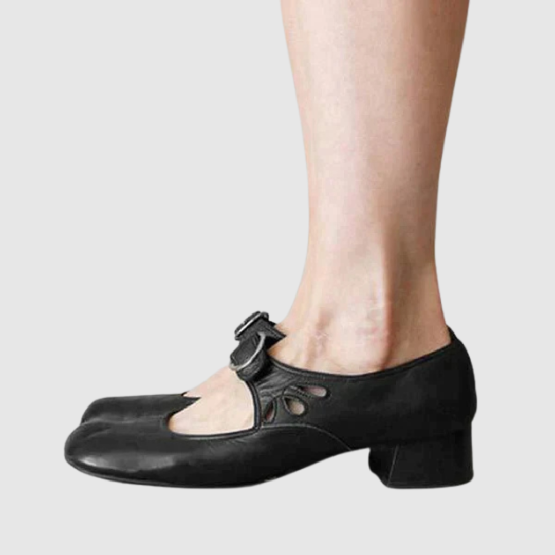 Women's Classic Shoes with Timeless Design and Versatile Style