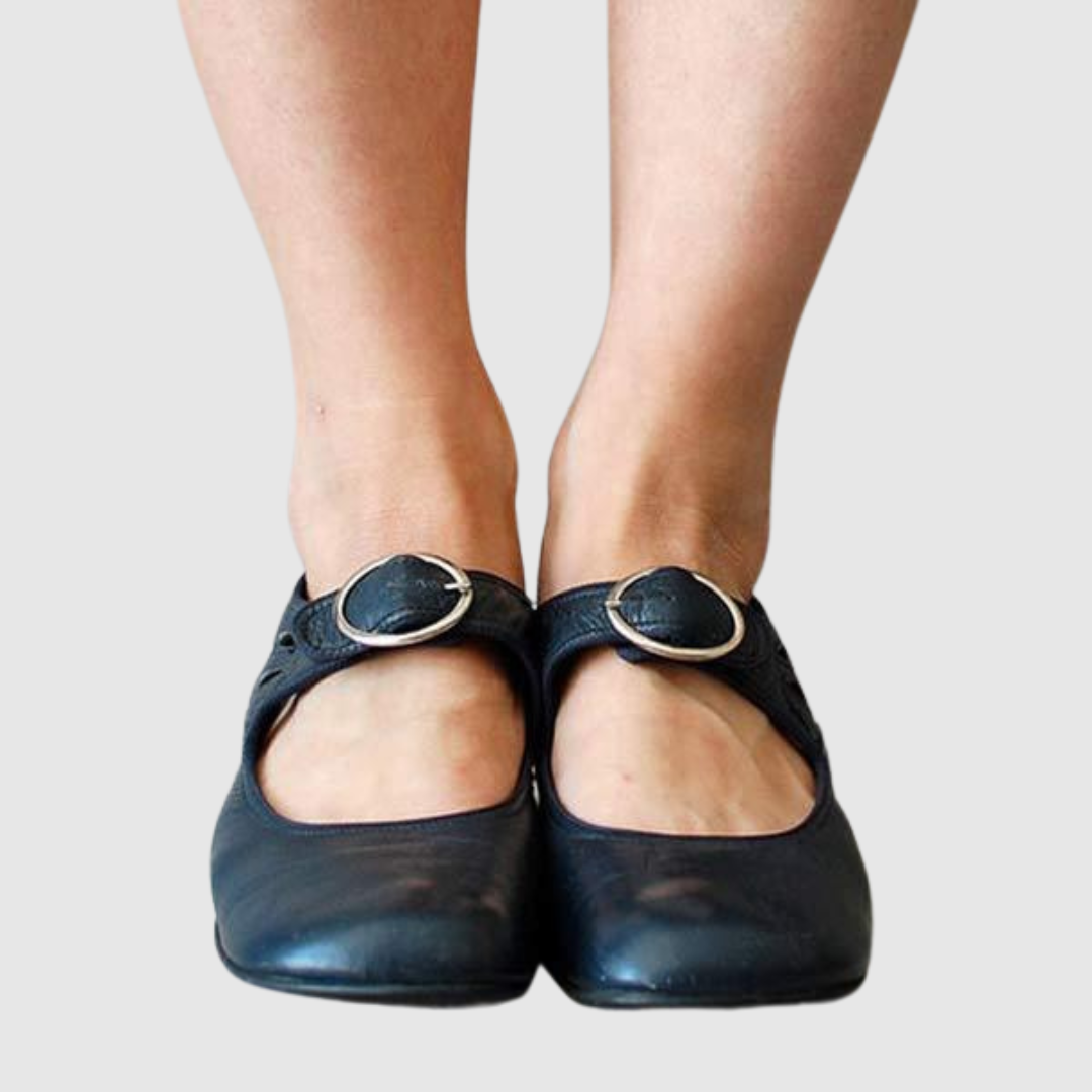 Women's Classic Shoes with Timeless Design and Versatile Style