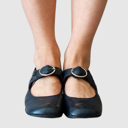 Women's Classic Shoes with Timeless Design and Versatile Style