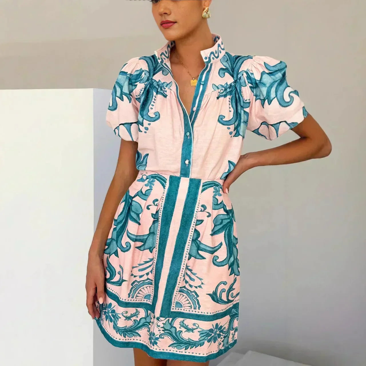 Women's Puff Sleeve Mini Dress with Floral Print and Relaxed Fit