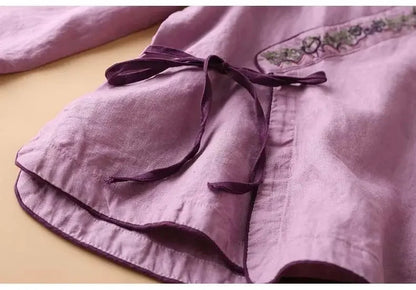 Women's Patterned Blouse with Relaxed Fit and Lightweight Fabric