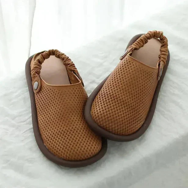 Women's Cushioned Sandals with Adjustable Straps and Arch Support