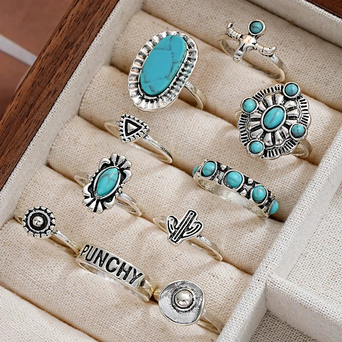 Women's Western-Inspired Ring Set with 10 Unique Pieces and Versatile Styles