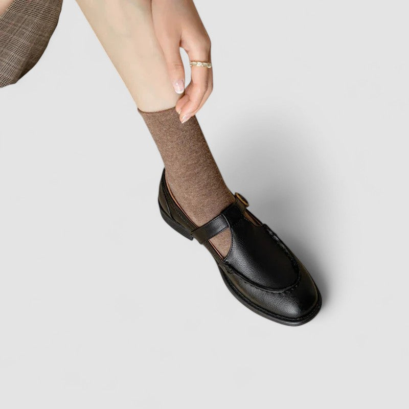Women's Square-Toe Mary Jane Shoes with Adjustable Strap and Classic Design
