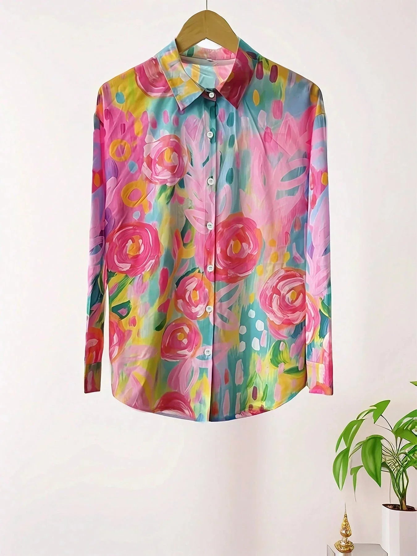 Women's Blouse with Playful Print and Lightweight Fabric