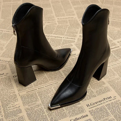 SIERRA POINTED LEATHER BOOTS