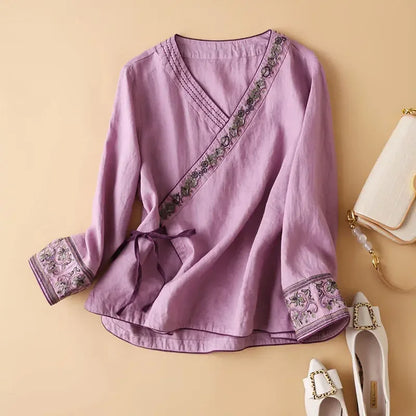 Women's Patterned Blouse with Relaxed Fit and Lightweight Fabric