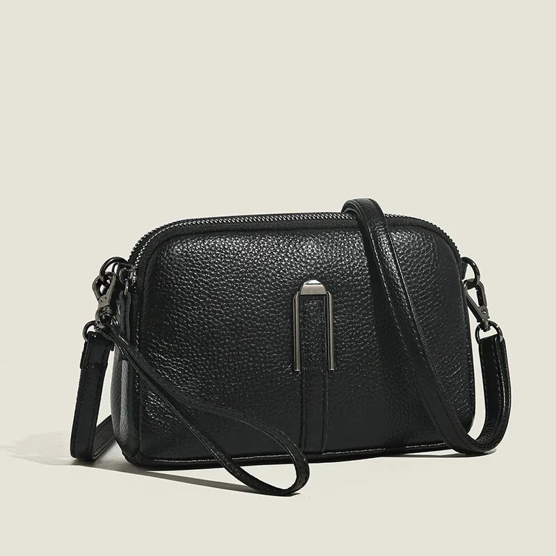 Women's Shoulder Bag with Structured Design and Versatile Style
