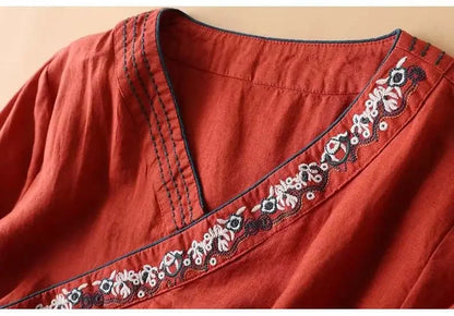 Women's Patterned Blouse with Relaxed Fit and Lightweight Fabric