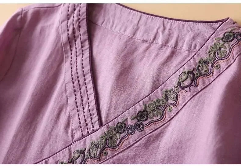 Women's Patterned Blouse with Relaxed Fit and Lightweight Fabric
