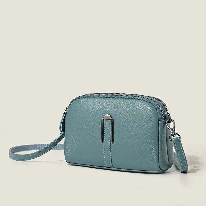 Women's Shoulder Bag with Structured Design and Versatile Style