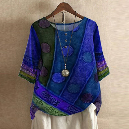 Women's Retro-Inspired Blouse with Button Details and Soft Fabric