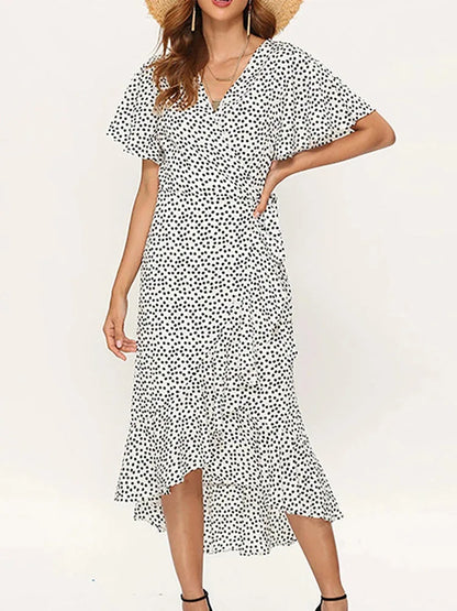 Women's Long Summer Dress with Sleeveless Design and Flowing Silhouette