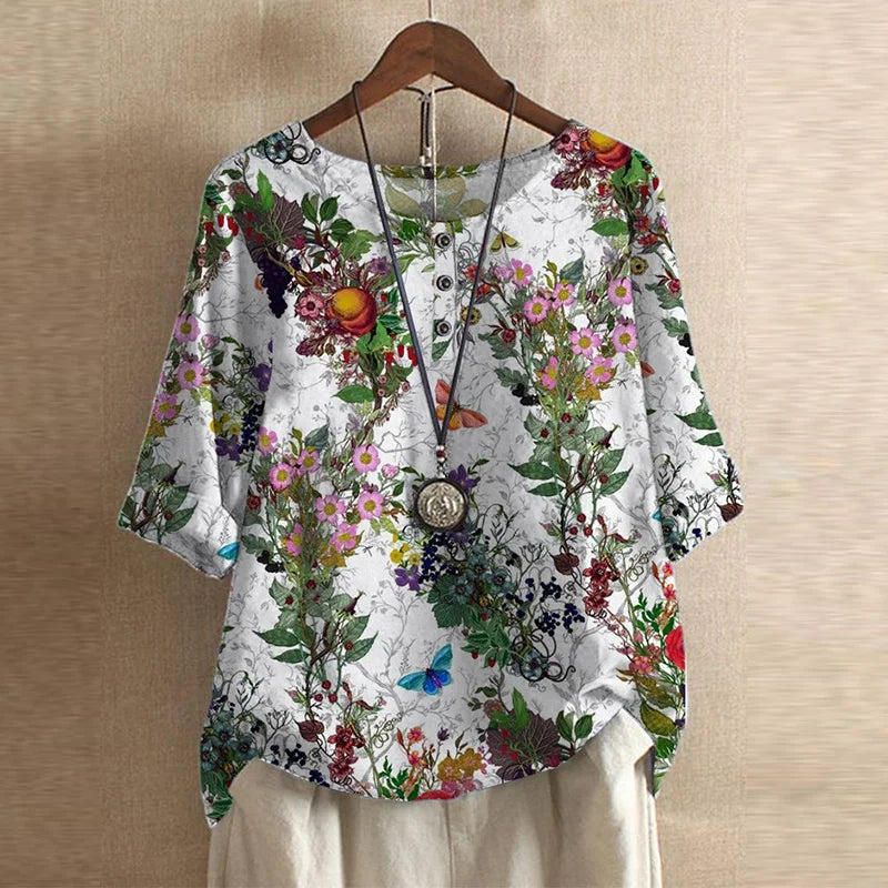 Women's Retro-Inspired Blouse with Button Details and Soft Fabric