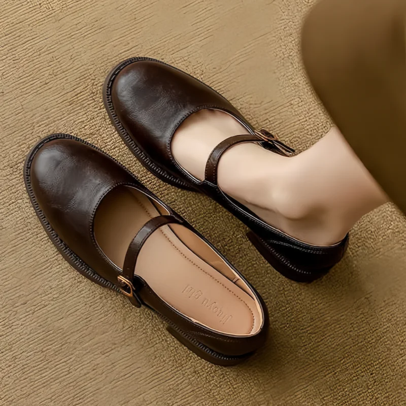 Women's Mary Jane Shoes with Low Block Heel and Strap