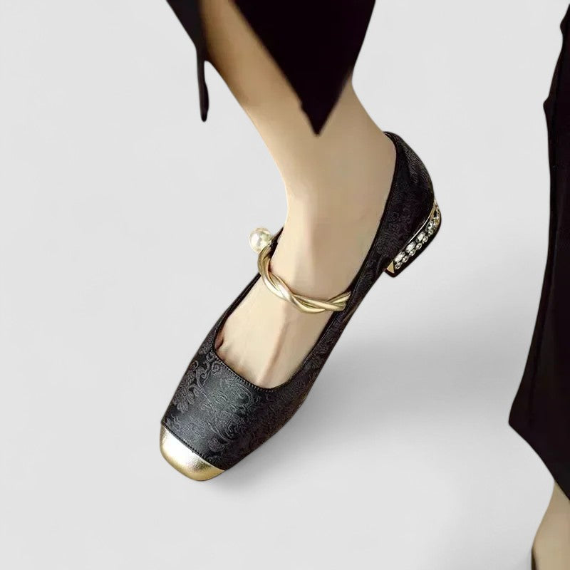 Women's Mary Jane Shoes with Classic Design and Secure Fit