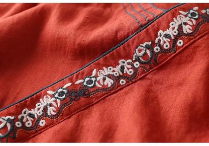 Women's Patterned Blouse with Relaxed Fit and Lightweight Fabric