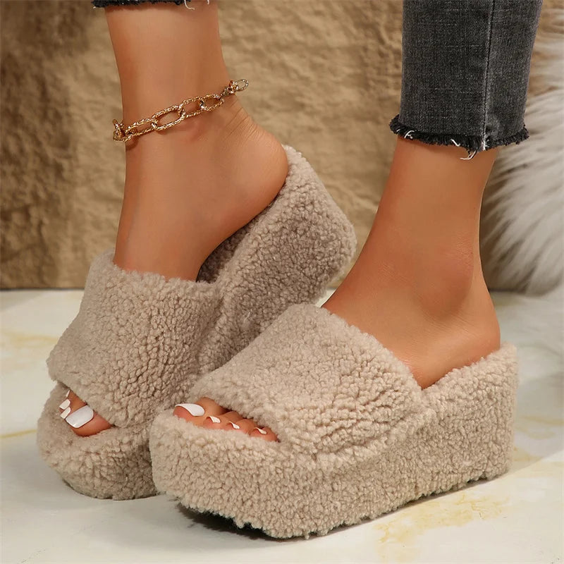 Women's Platform Wedge Sandals with Adjustable Straps and Cushioned Insole