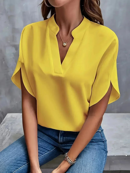 Women's Tailored Blouse with Structured Fit and Classic Style