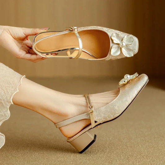 Women's Floral Mary Jane Pumps with Block Heel and Jacquard Strap