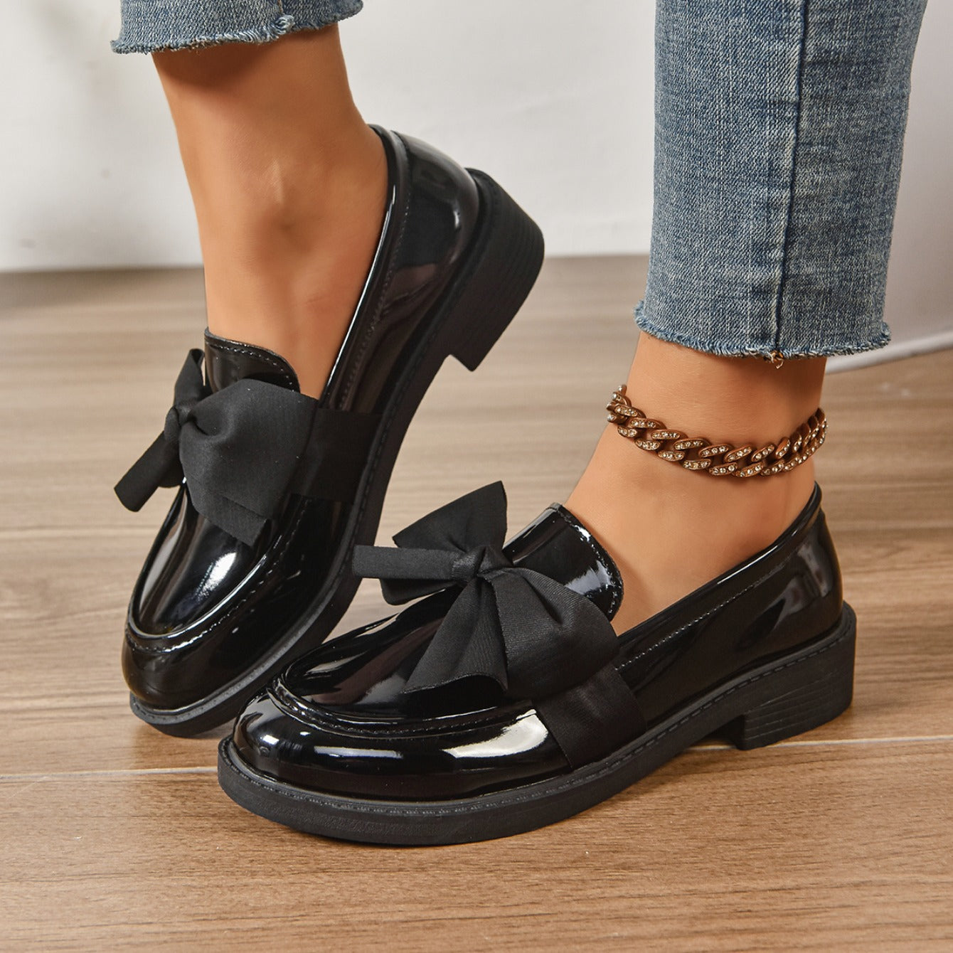 Ayora Women's Glossy Leather Moc-Toe Bow Loafer – Comfortable Platform Slip-On
