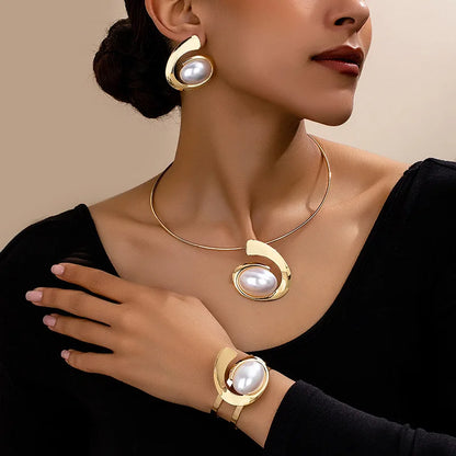 Azurea Classico Jewelry Set
