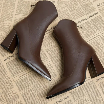 SIERRA POINTED LEATHER BOOTS