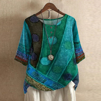 Women's Retro-Inspired Blouse with Button Details and Soft Fabric