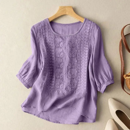 Women's Relaxed Blouse with Floral Print and Lightweight Fabric