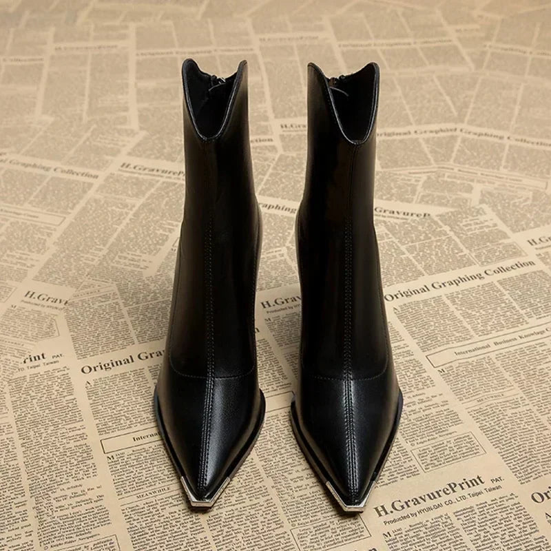 SIERRA POINTED LEATHER BOOTS