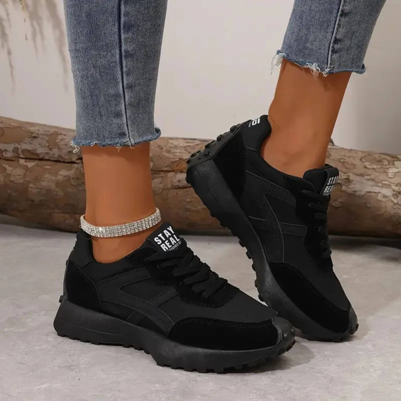 Women's Slip-Resistant Sneakers with Breathable Design and Lightweight Construction