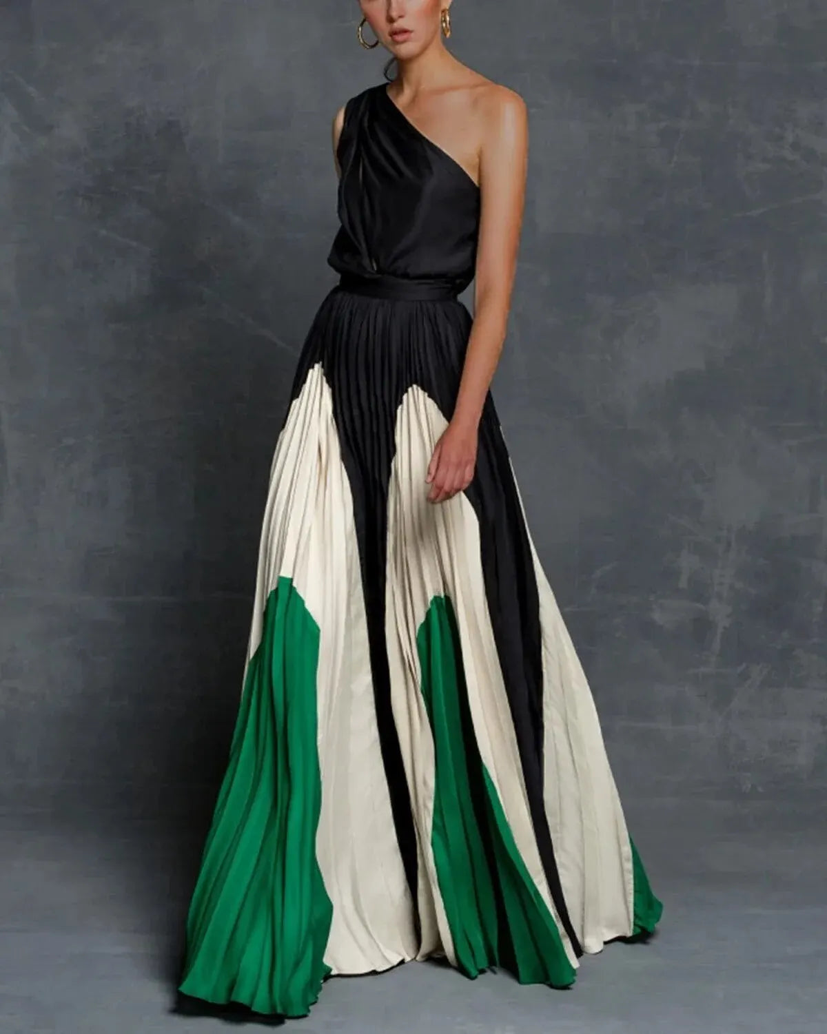 Elegant One-Shoulder Design Color Block Pleated Dramatic Evening Silhouette Maxi Dress