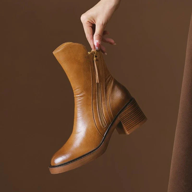 SIERRA ANKLE BOOTS