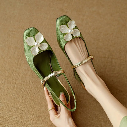 Women's Floral Mary Jane Pumps with Block Heel and Jacquard Strap