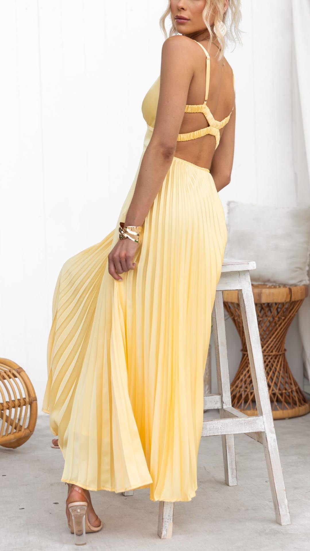 Gorgeous Pleated VNeckline Georgette Maxi For Magnificent Wedding Attendees Dress