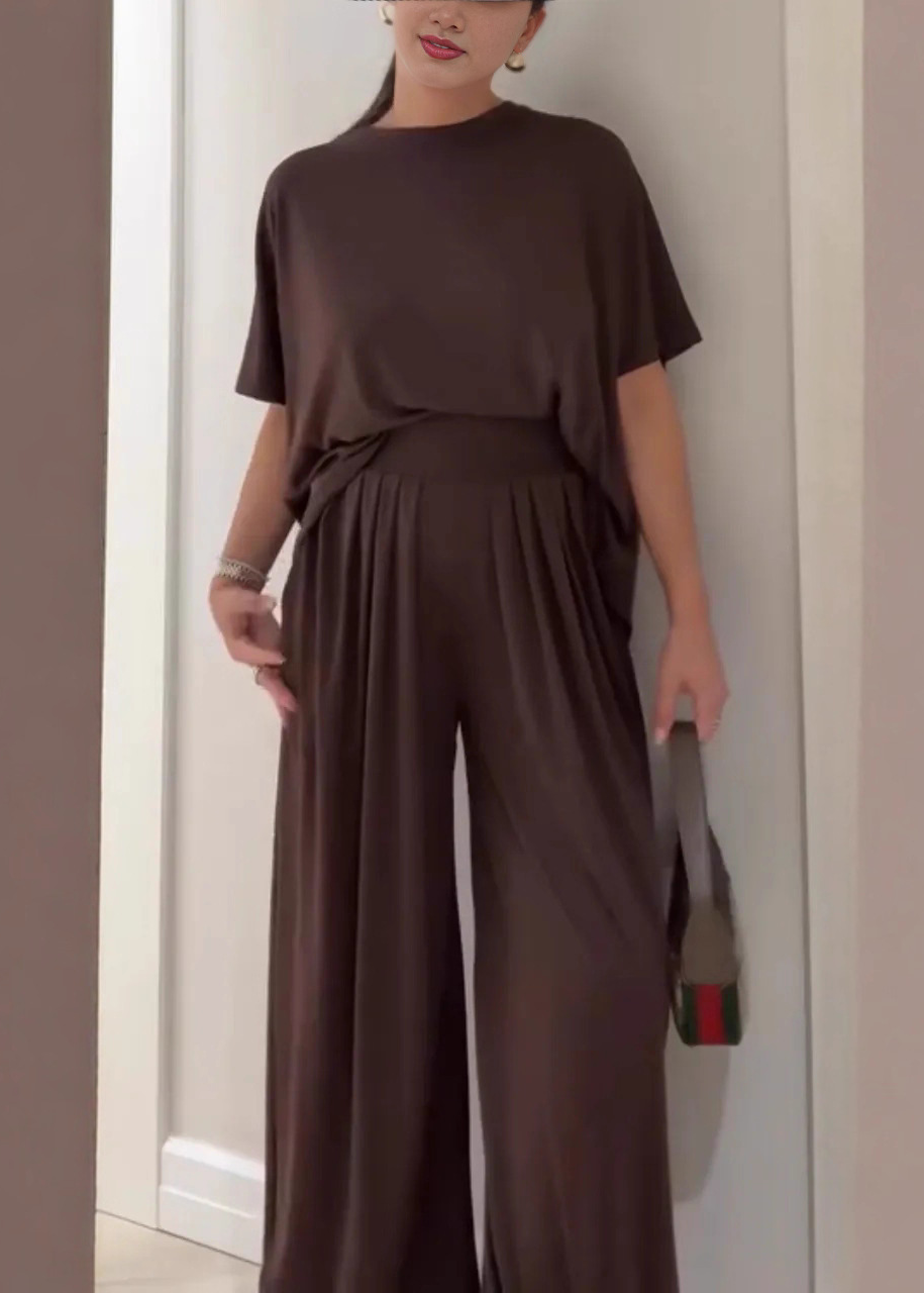 Hallie | Casual Top with Relaxed Fit and Wide-Leg Trousers