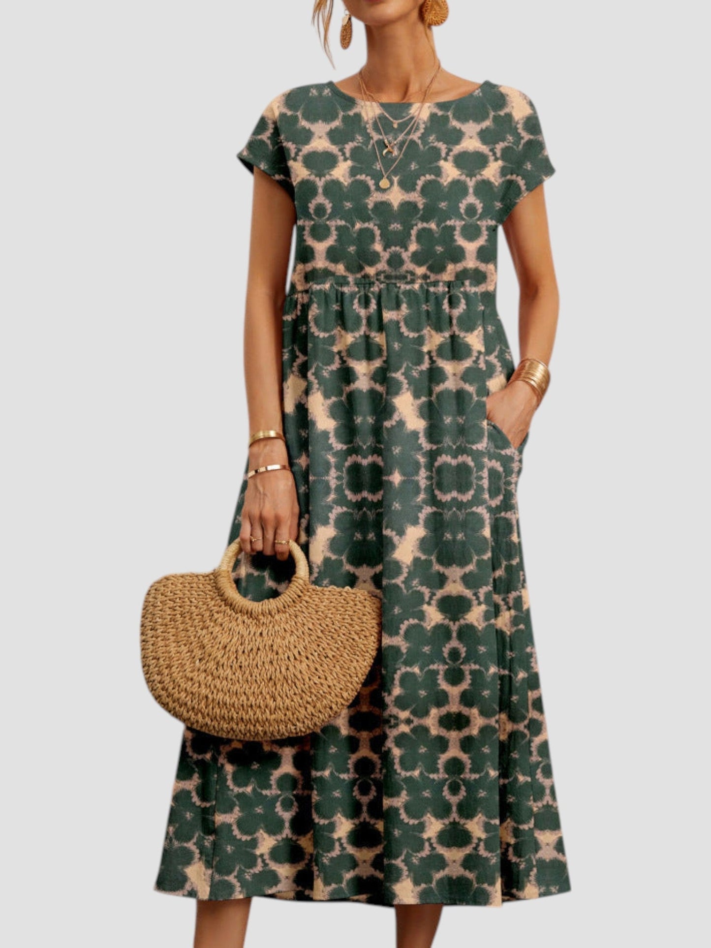 Women's Vintage Maxi Dress with Flowy Design and Sleeveless Style