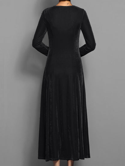 Women's Velvet Dress with Classic Design and Elegant Fit