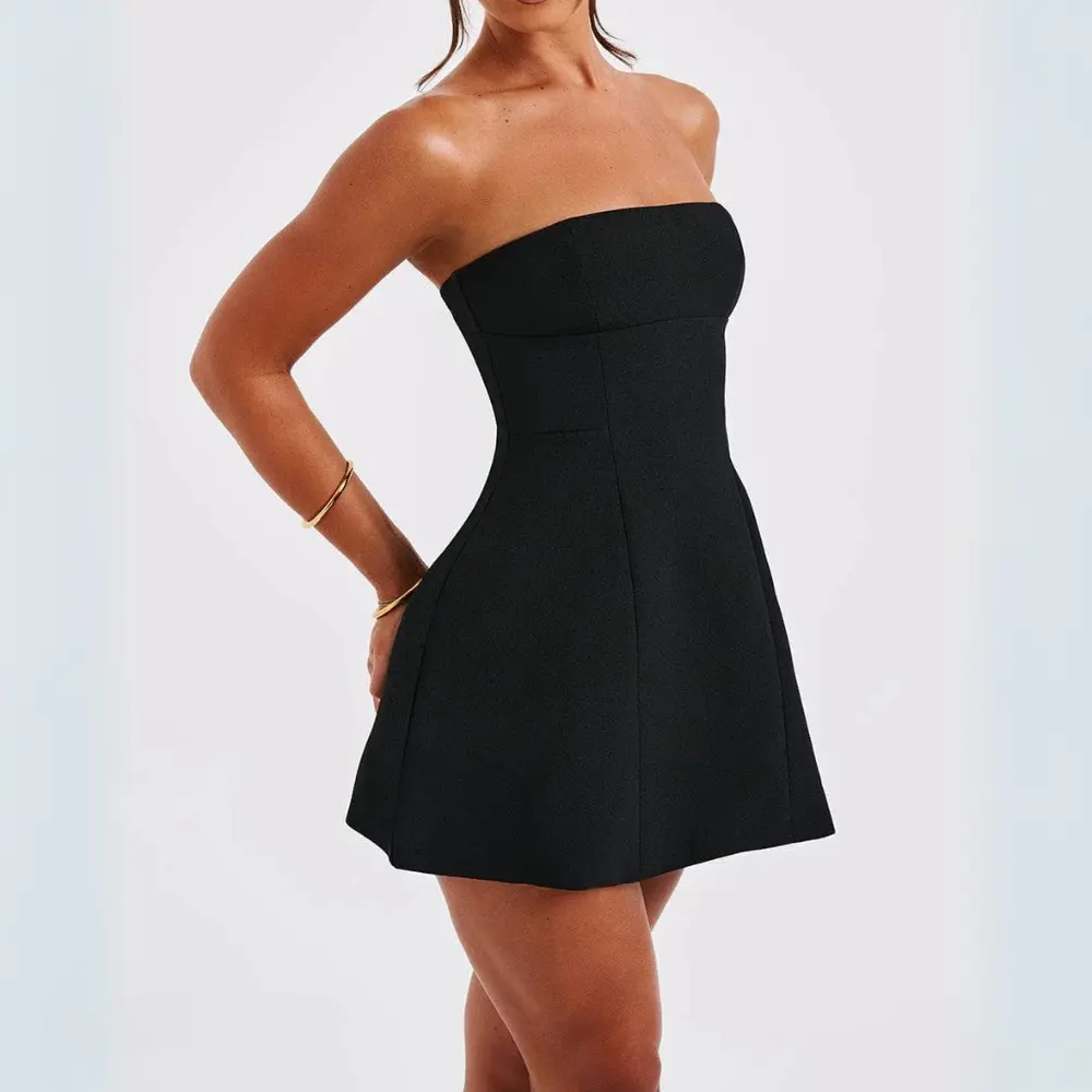 Chic Strapless Silhouette Curve Hugging Stretch Jersey Mini Dress Nightlife