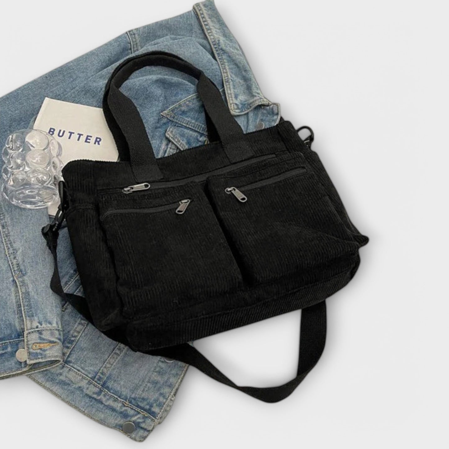 Women's Versatile Tote Bag with Spacious Interior and Durable Design