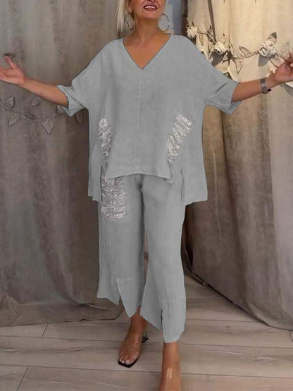Valerie | Casual 2-Piece Set with V-Neck Top and Cropped Trousers