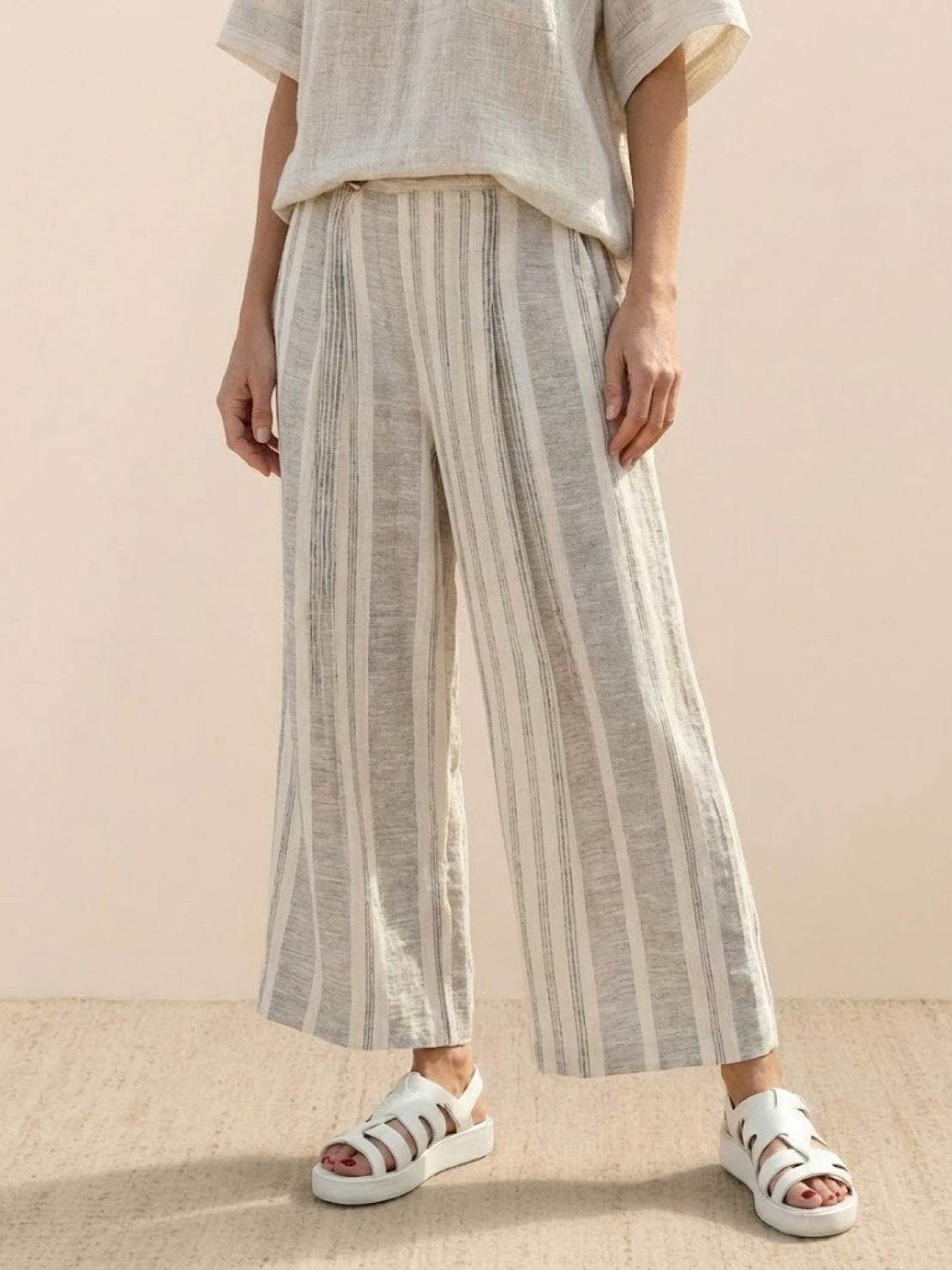 Wren | Striped Two-Piece Set with Wide-Leg Trousers and Tee