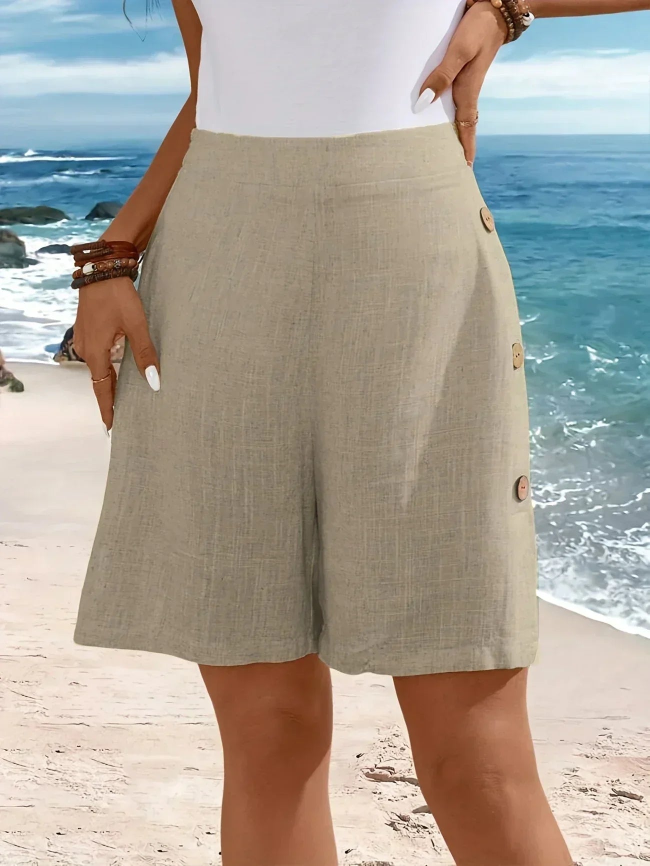 Emerson | Button-Up Shorts with Relaxed Fit and Adjustable Waist