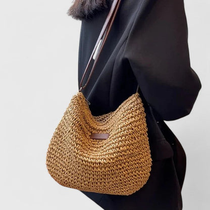 Women's Shoulder Bag with Relaxed Design and Versatile Style