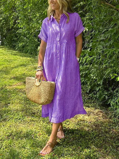 Women's Button-Up Shirt with Striped Pattern and Classic Fit
