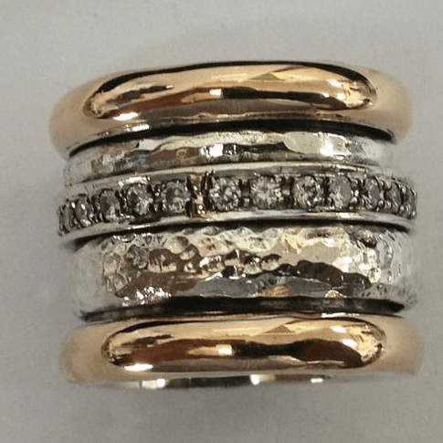 Women's Vintage Layered Gold Ring with Unique Design and Durable Construction