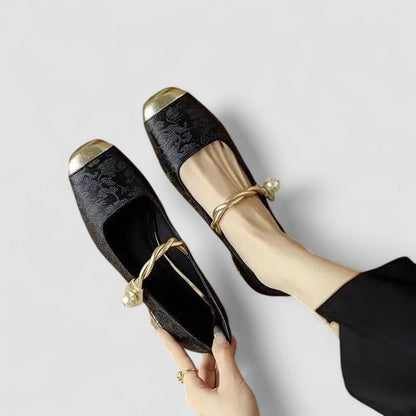 Women's Mary Jane Shoes with Classic Design and Secure Fit