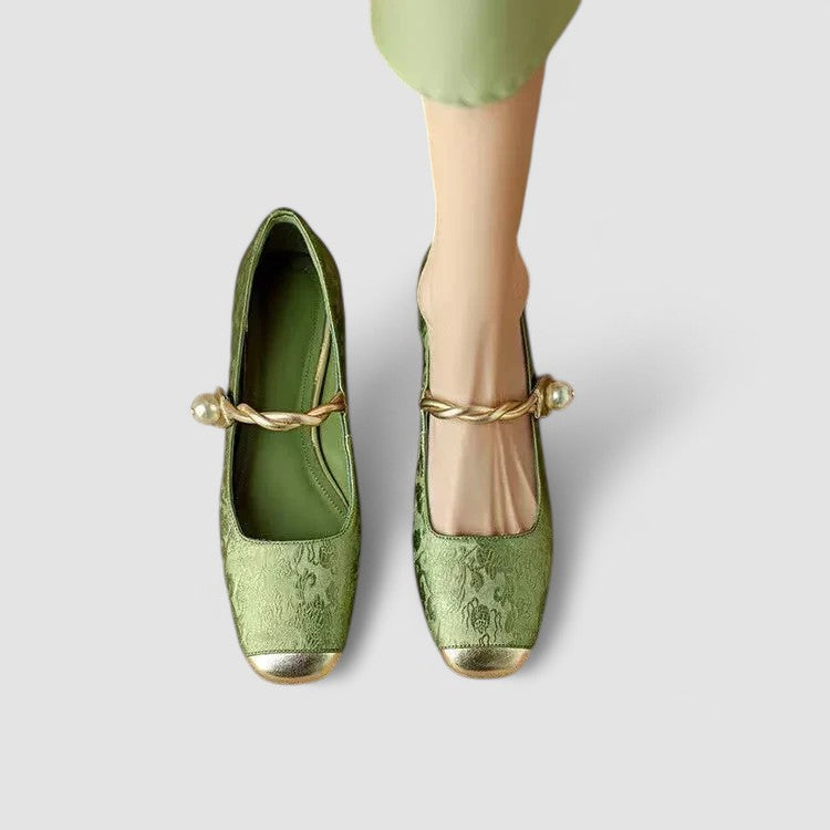 Women's Mary Jane Shoes with Classic Design and Secure Fit