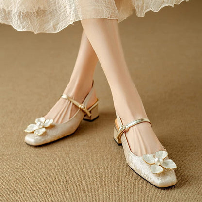 Women's Floral Mary Jane Pumps with Block Heel and Jacquard Strap