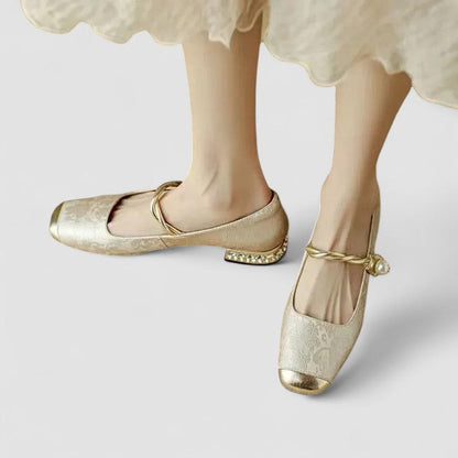 Women's Mary Jane Shoes with Classic Design and Secure Fit